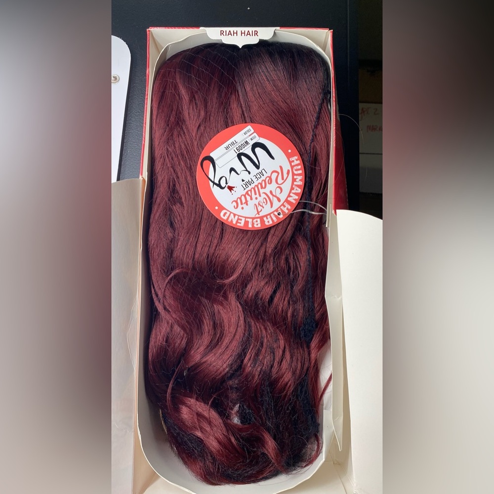 WIG091 (color - TBUR) - Riah Human Hair blend Natural Full Wig